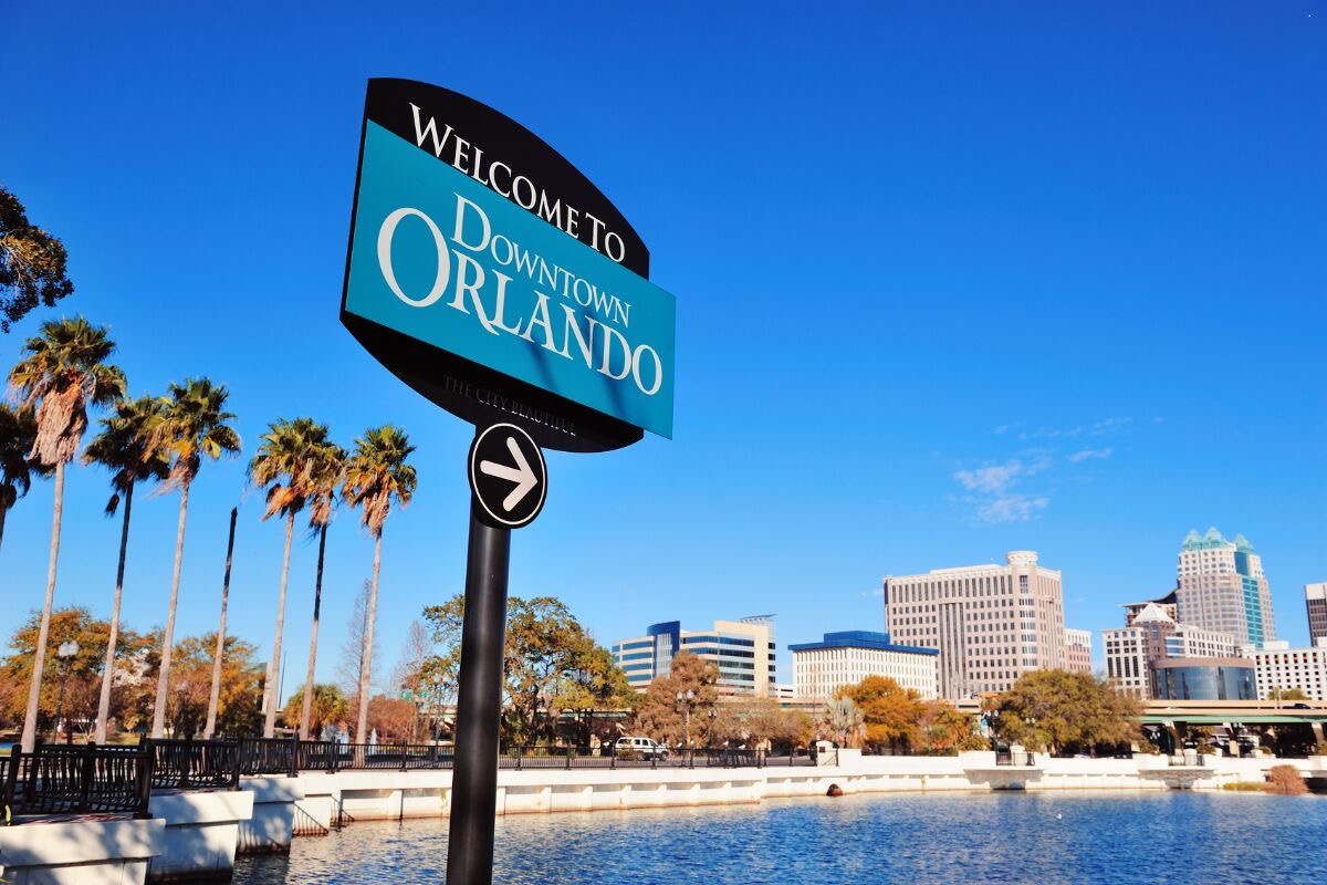 10 Travel Destinations That Appeal to Both Grandparents & Grandkids