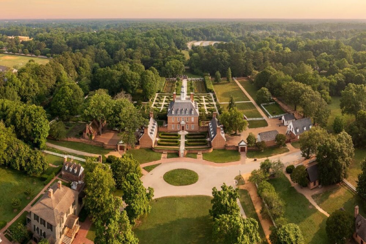10 travel destinations that appeal to both grandparents grandkids